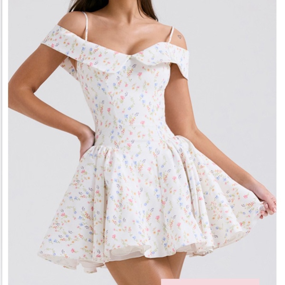 White floral mini dress - house of CB